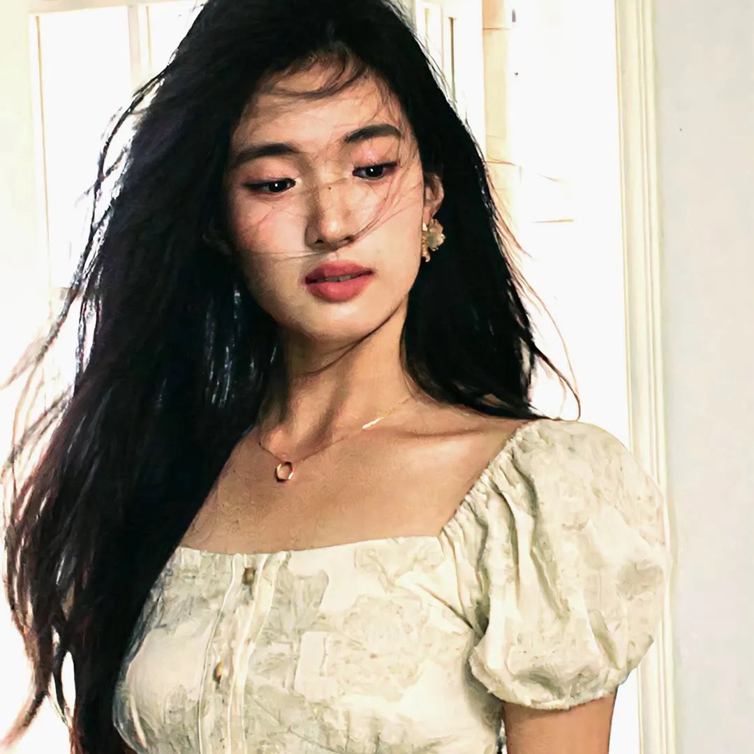 毕打自己人粤语
